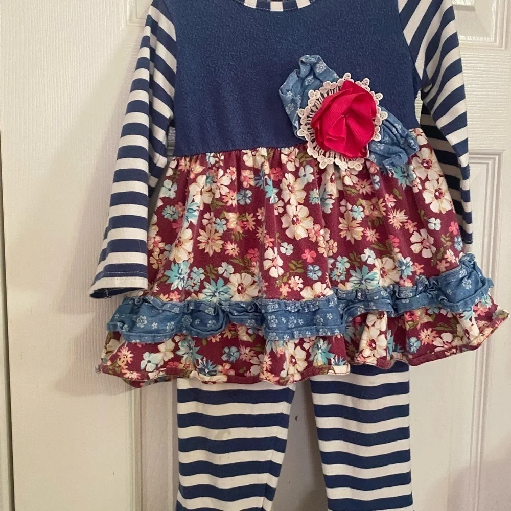 Counting‎ Daisies Outfit